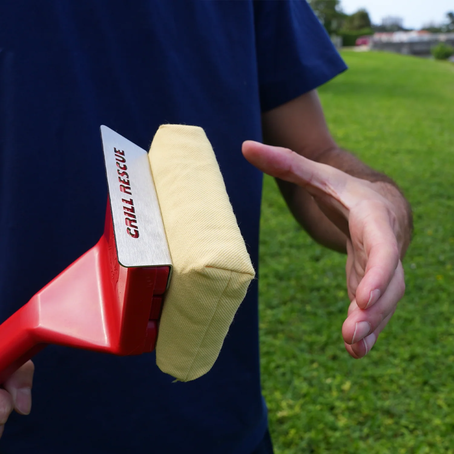 Griddle Brush w/ Scraper - Image 4