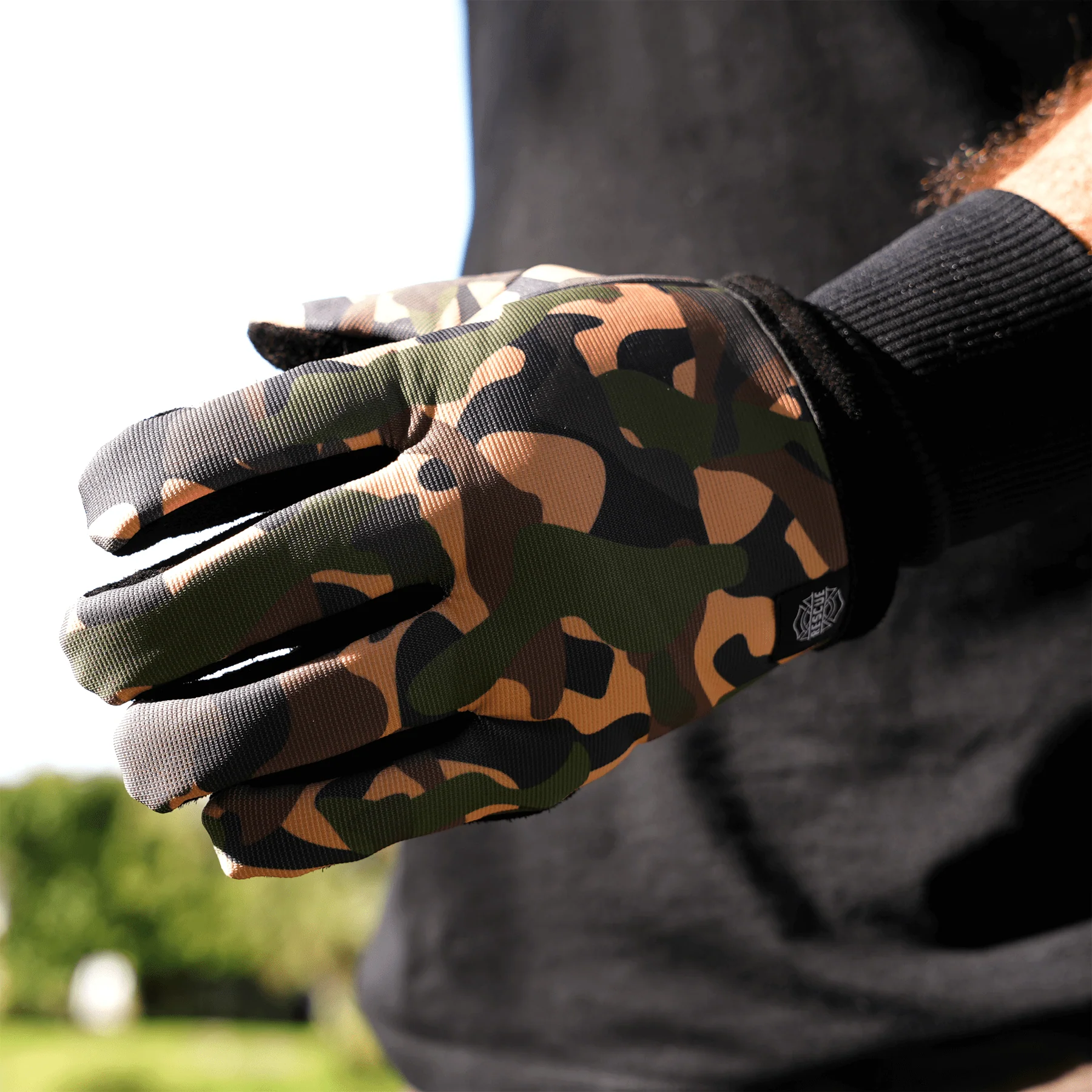 Rescue Grilling Gloves Camo Edition - Image 6